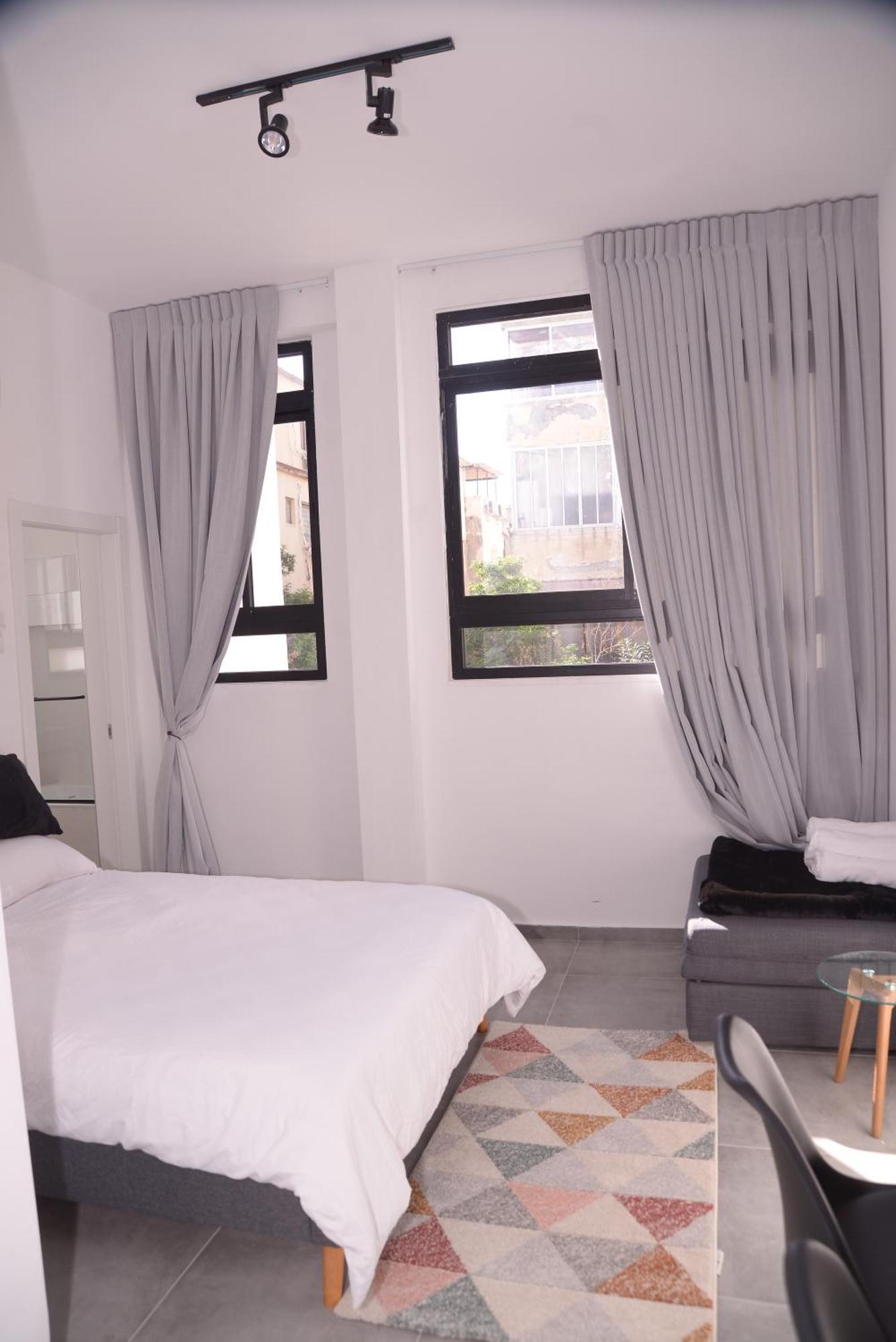 텔아비브 Yona 8 B&B 객실 사진