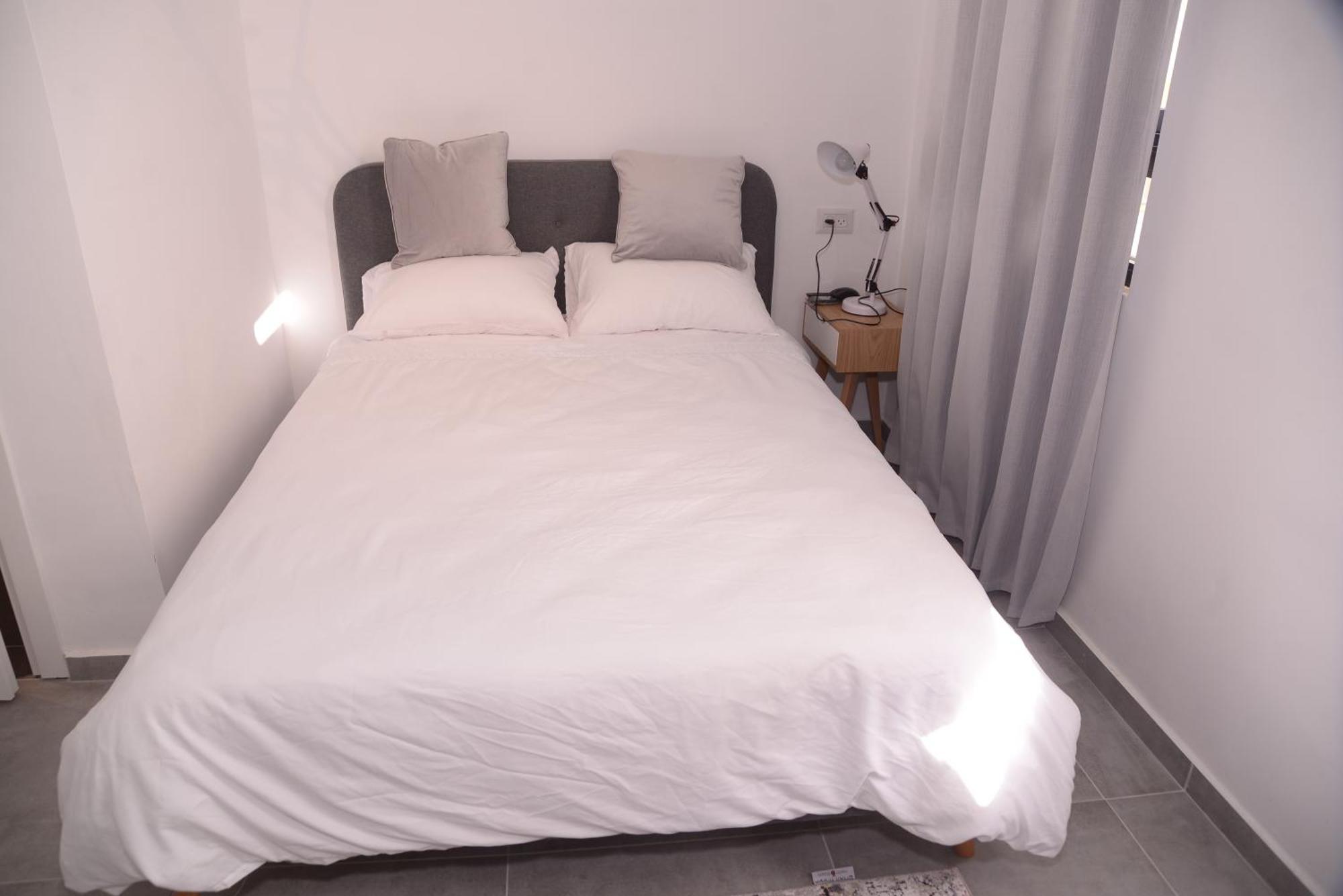 텔아비브 Yona 8 B&B 객실 사진