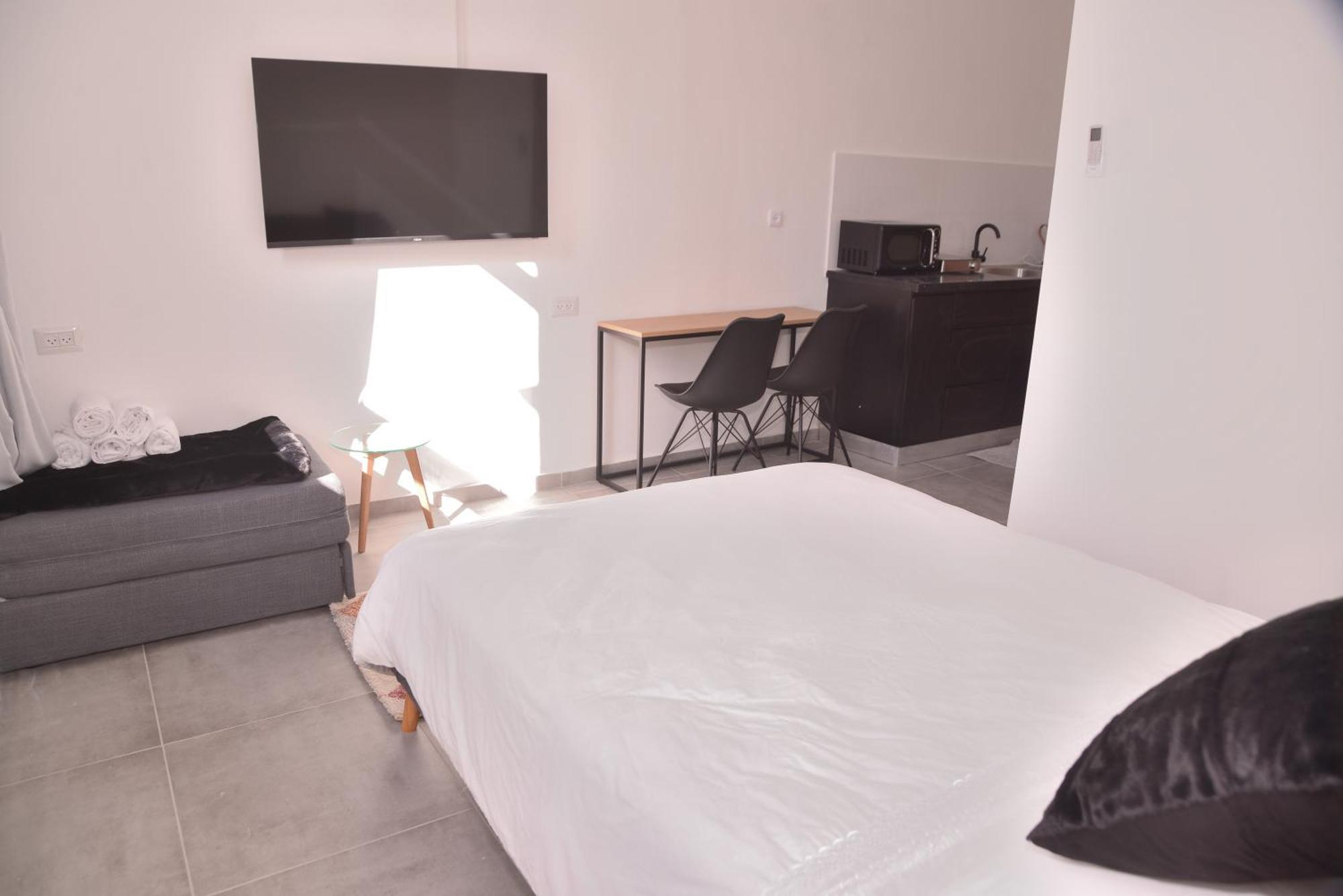 텔아비브 Yona 8 B&B 객실 사진