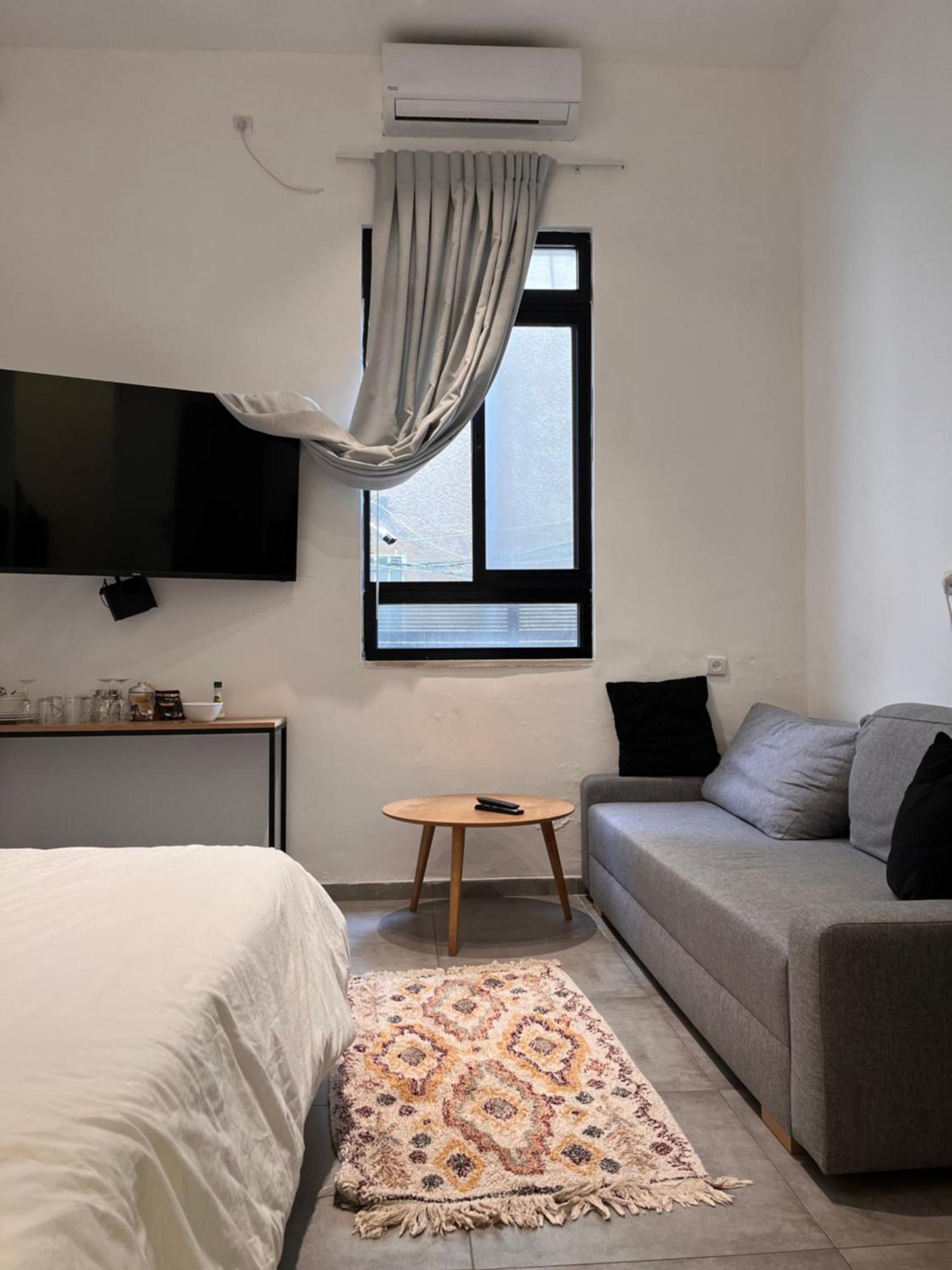 텔아비브 Yona 8 B&B 객실 사진