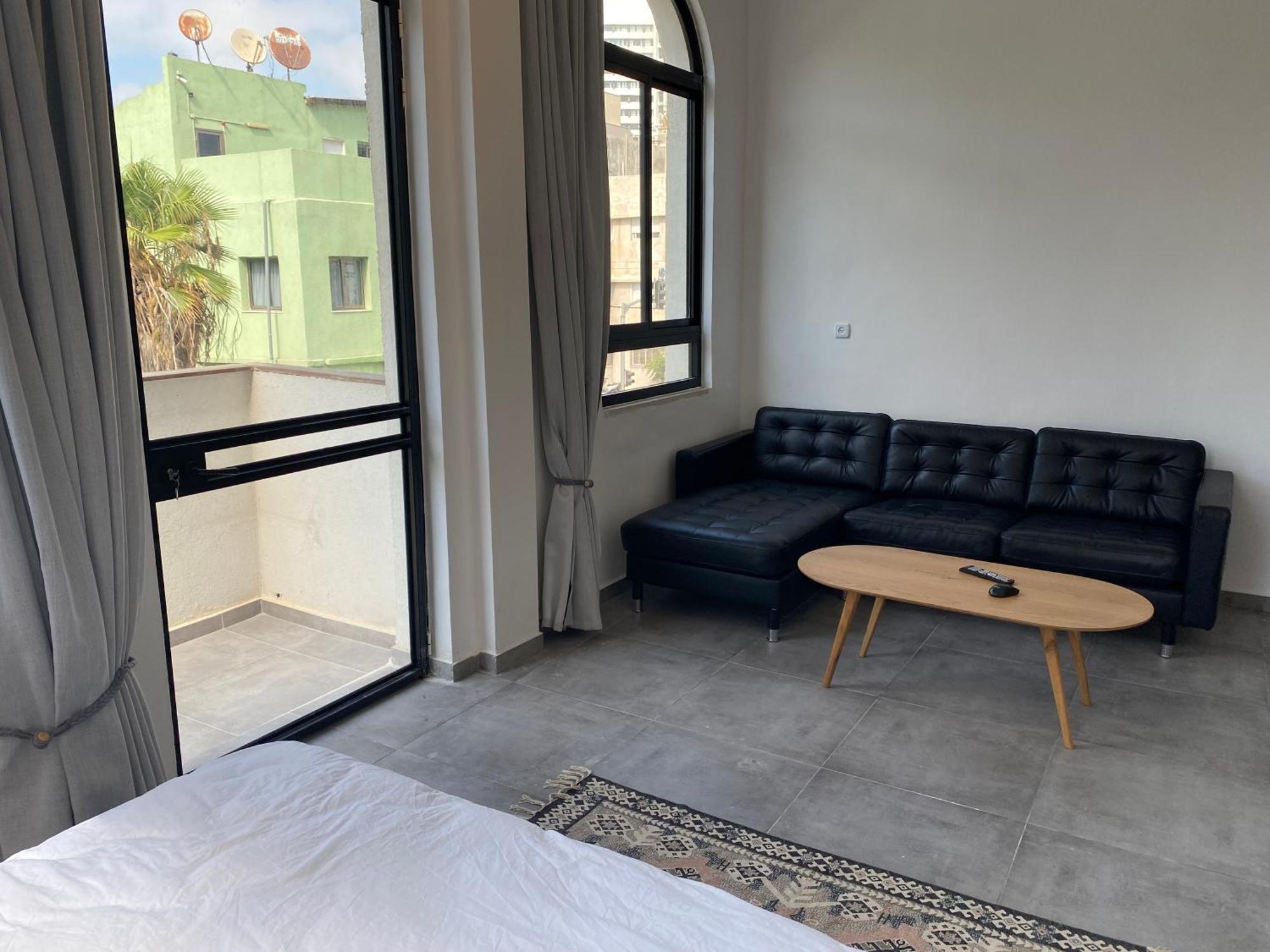 텔아비브 Yona 8 B&B 객실 사진